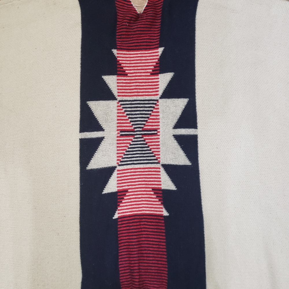 Umgee Aztec Print Shaw - image 5